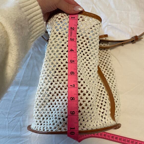 Creatures of Comfort Small Raffia Bucket Bag Ivory Camel Leather - Picture 10 of 11